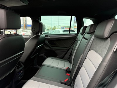 2018 Volkswagen Tiguan - Thumbnail