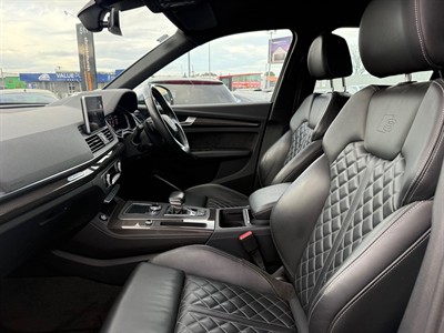 2018 Audi SQ5 - Thumbnail