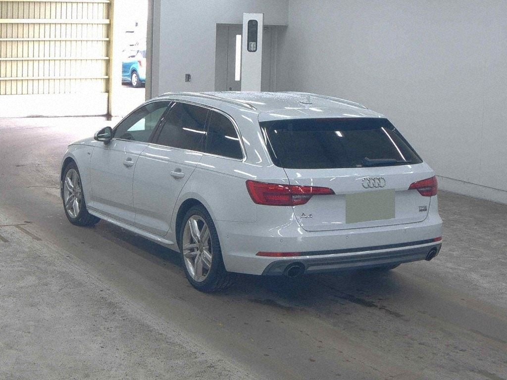 2017 Audi A4