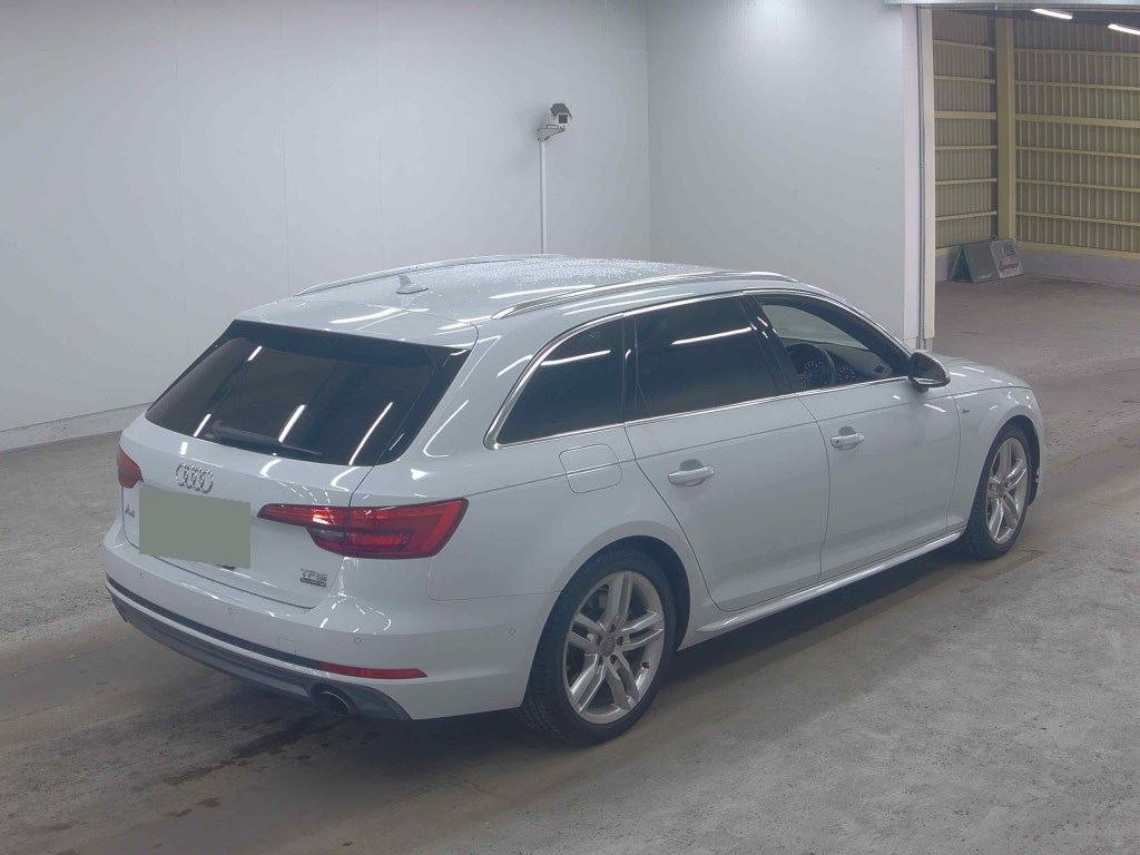 2017 Audi A4