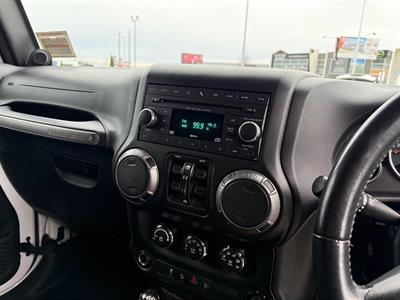 2015 Jeep Wrangler - Thumbnail