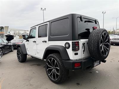 2015 Jeep Wrangler - Thumbnail