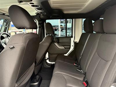 2015 Jeep Wrangler - Thumbnail