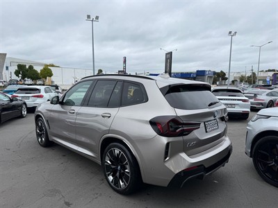 2022 BMW iX3 - Thumbnail