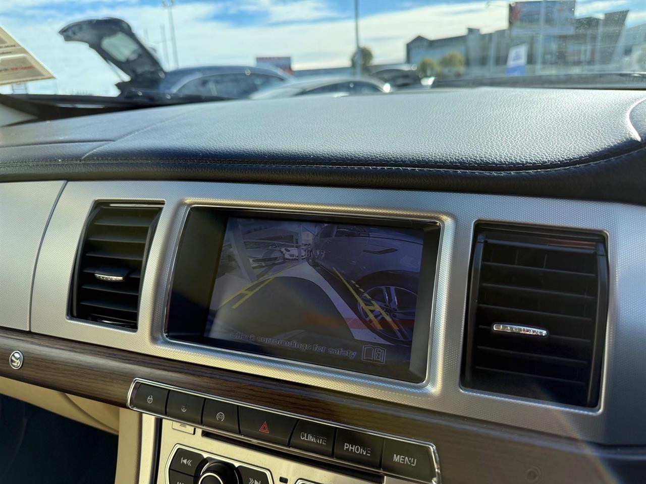 2013 Jaguar XF