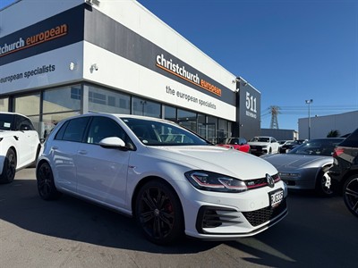 2019 Volkswagen Golf - Thumbnail