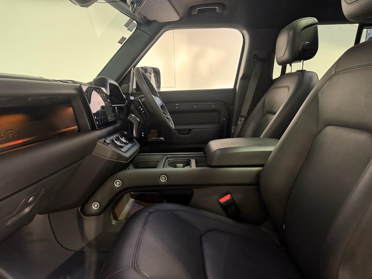 2023 Land Rover Defender