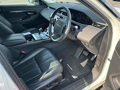 2019 Land Rover Range Rover - Thumbnail