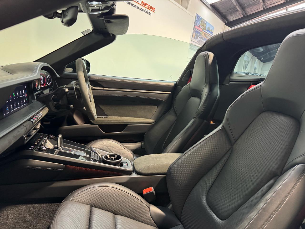 2022 Porsche 911