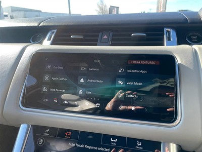 2018 Land Rover Range Rover - Thumbnail