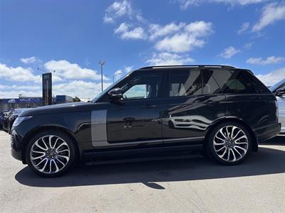 2018 Land Rover Range Rover - Thumbnail