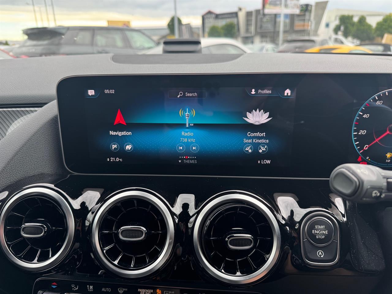 2019 Mercedes-Benz B 180