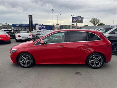 2019 Mercedes-Benz B 180 - Thumbnail