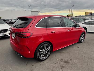 2019 Mercedes-Benz B 180 - Thumbnail