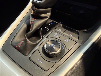 2021 Toyota Rav4 - Thumbnail