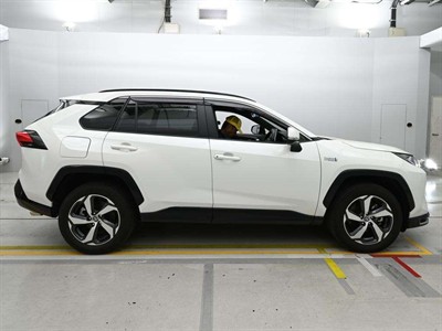 2021 Toyota Rav4 - Thumbnail