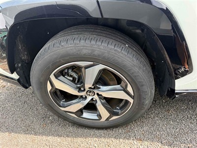 2021 Toyota Rav4 - Thumbnail