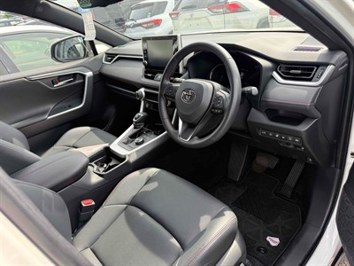 2021 Toyota Rav4 - Thumbnail