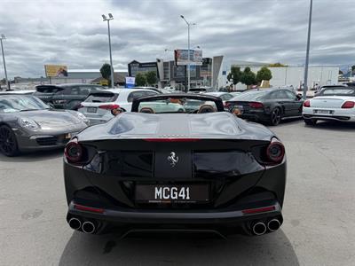 2019 Ferrari Portofino - Thumbnail
