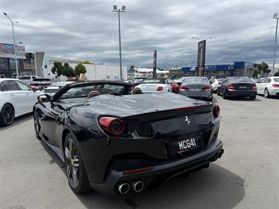 2019 Ferrari Portofino - Thumbnail