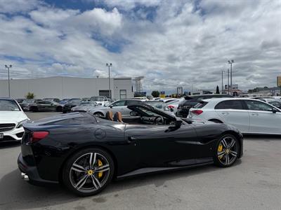 2019 Ferrari Portofino - Thumbnail