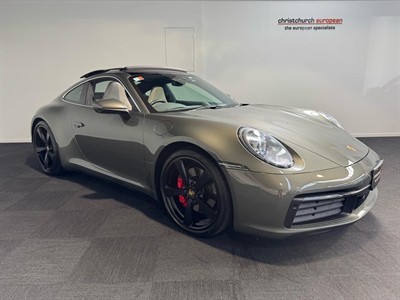 2019 Porsche 911 - Thumbnail