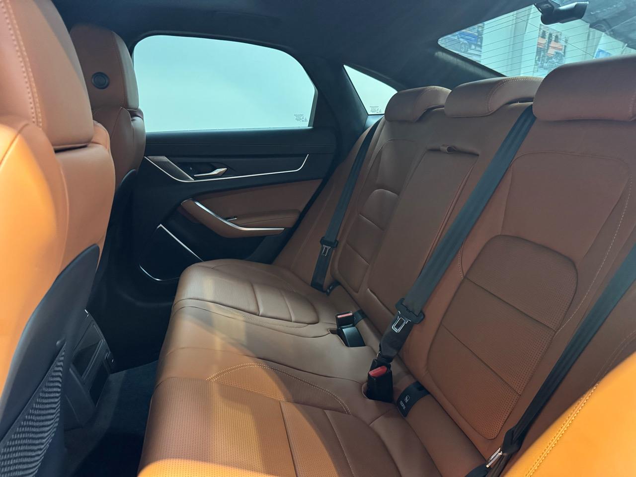 2022 Jaguar XF