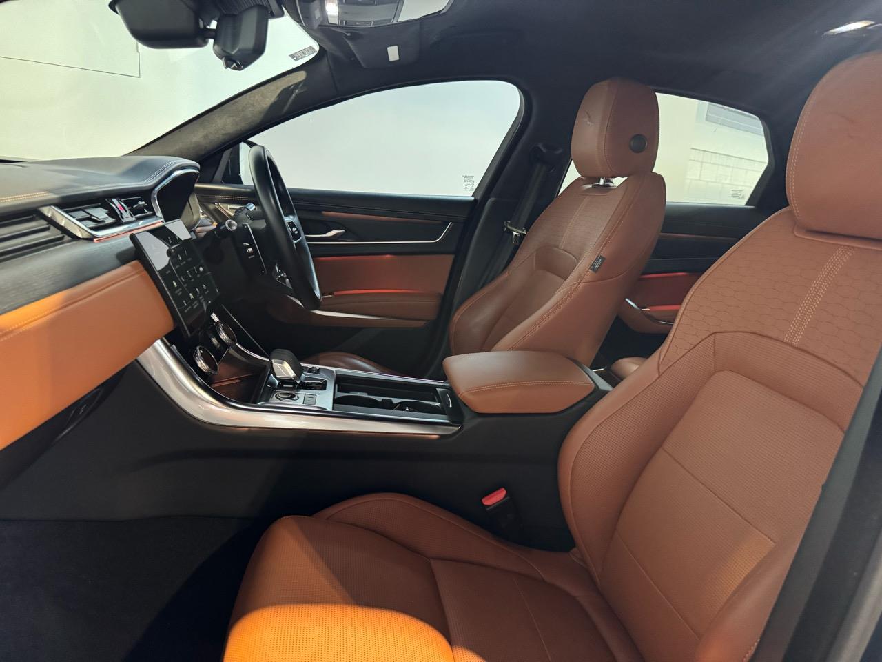 2022 Jaguar XF