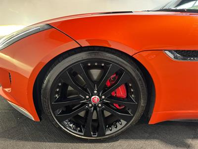 2015 Jaguar F-Type - Thumbnail