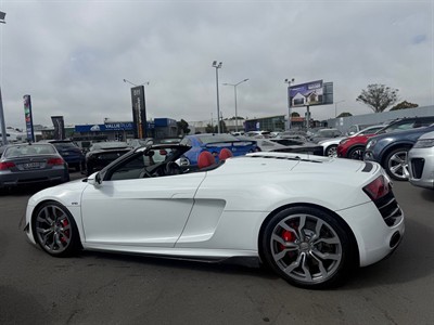 2012 Audi R8 - Thumbnail