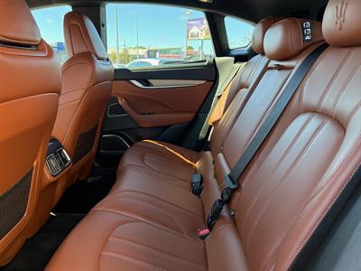 2017 Maserati Levante - Thumbnail