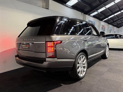 2017 Land Rover Range Rover - Thumbnail