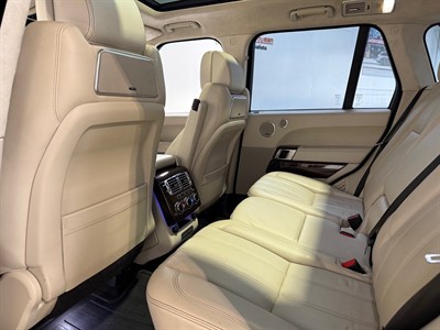 2017 Land Rover Range Rover - Thumbnail