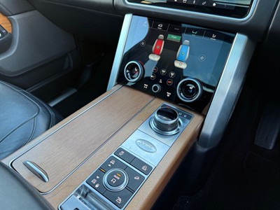 2019 Land Rover Range Rover - Thumbnail