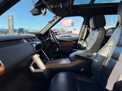 2019 Land Rover Range Rover - Thumbnail