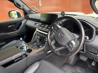 2023 Toyota Land Cruiser - Thumbnail