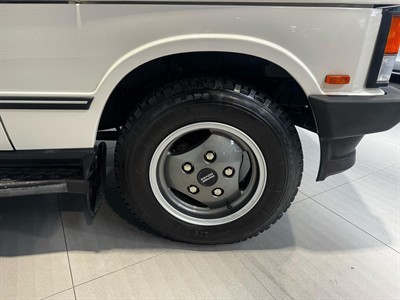 1993 Land Rover Range Rover - Thumbnail