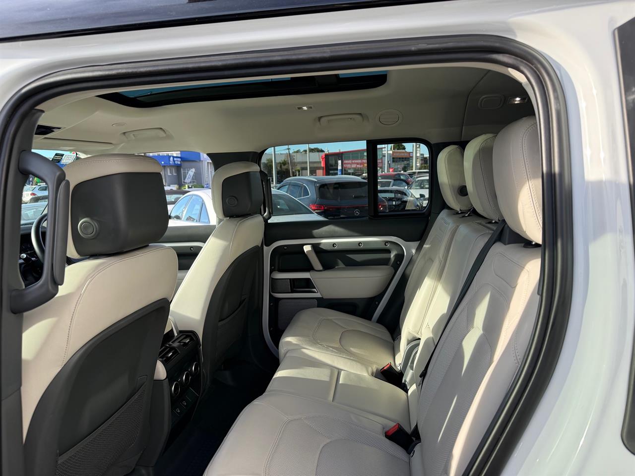 2022 Land Rover Defender